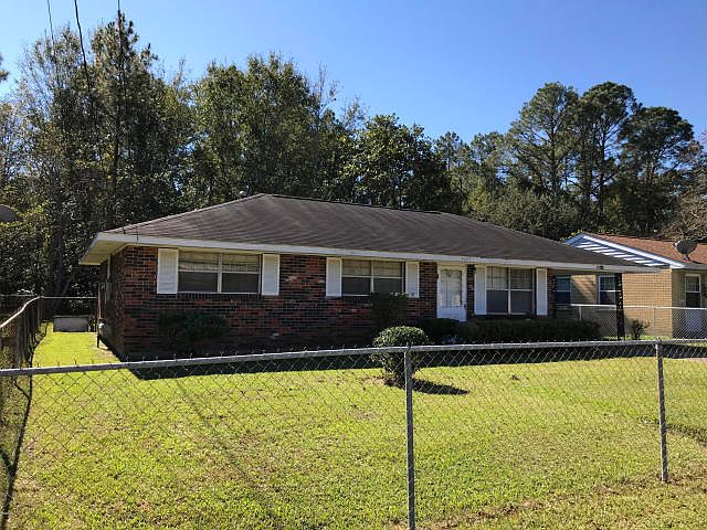 2nd image of 4025 Ponderosa Dr