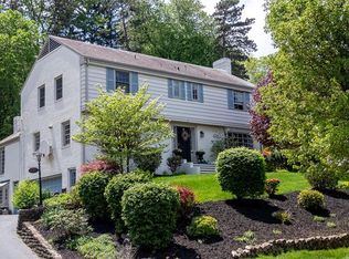 709 Pinetree Rd, Pittsburgh, PA 15243