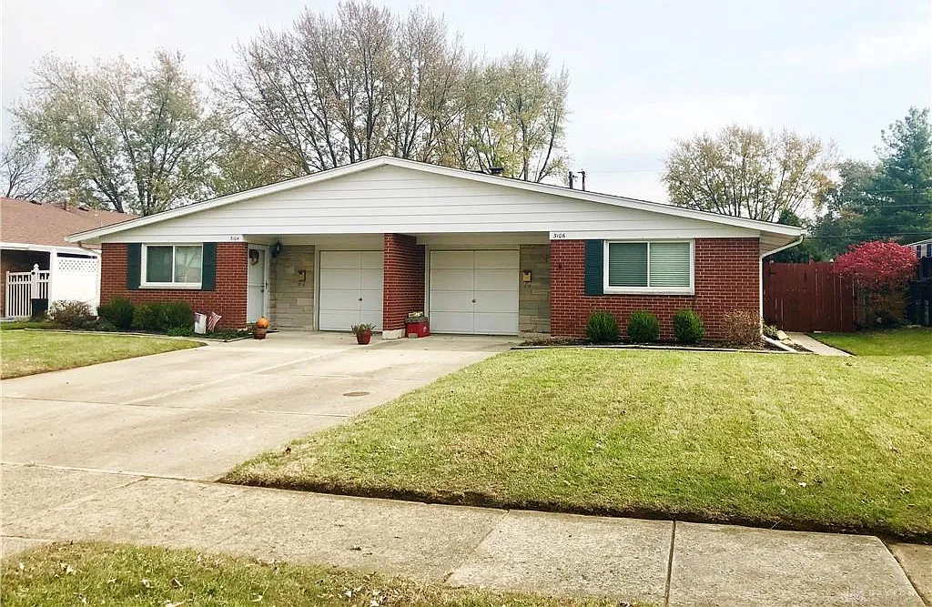 3 bed, 1.5 bath, 1133 sqft, $1,450 — Photo 1