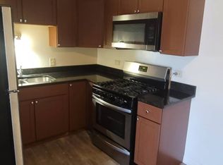 5710 108th St #1C, Chicago Ridge, IL 60415