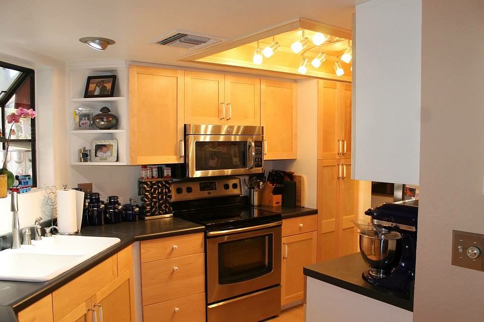 2nd image of 3852 E Tonto St