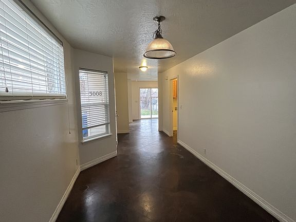 3rd image of 3008 N Silver St