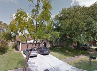 16215 Cavendish Dr, Houston, TX 77059