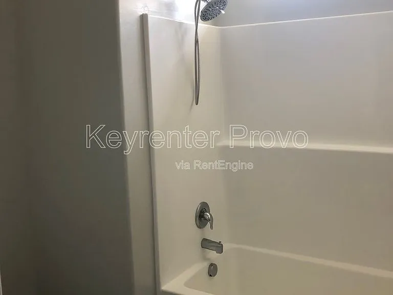 4336 W 1850 N #303 — Photo 8