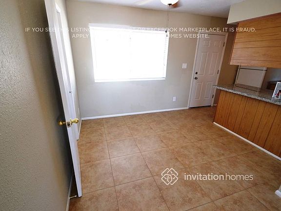 4th image of 1113 E Winston Dr