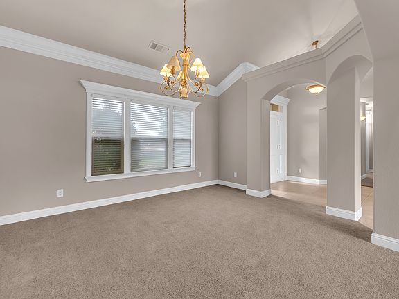 5th image of 831 Santa Cruz Dr