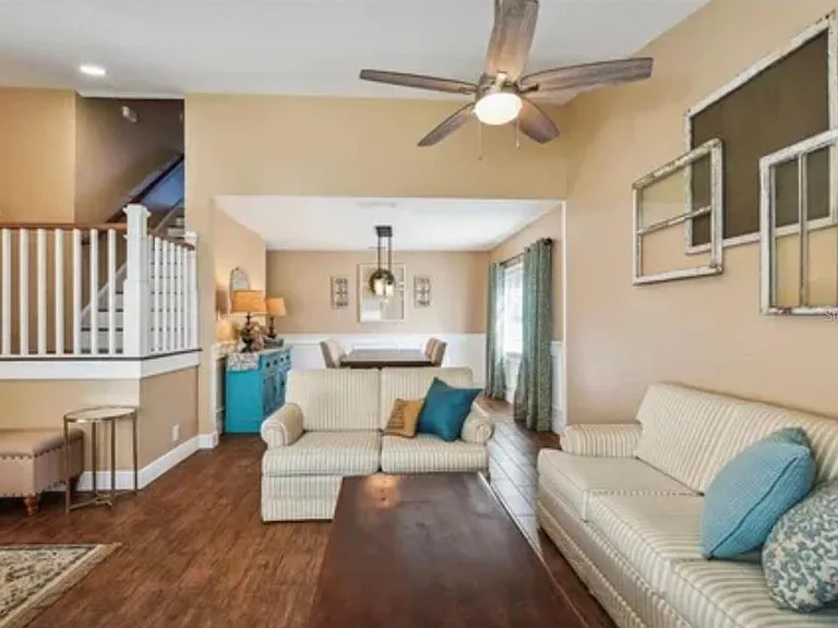 1326 Corner Oaks Dr — Photo 7