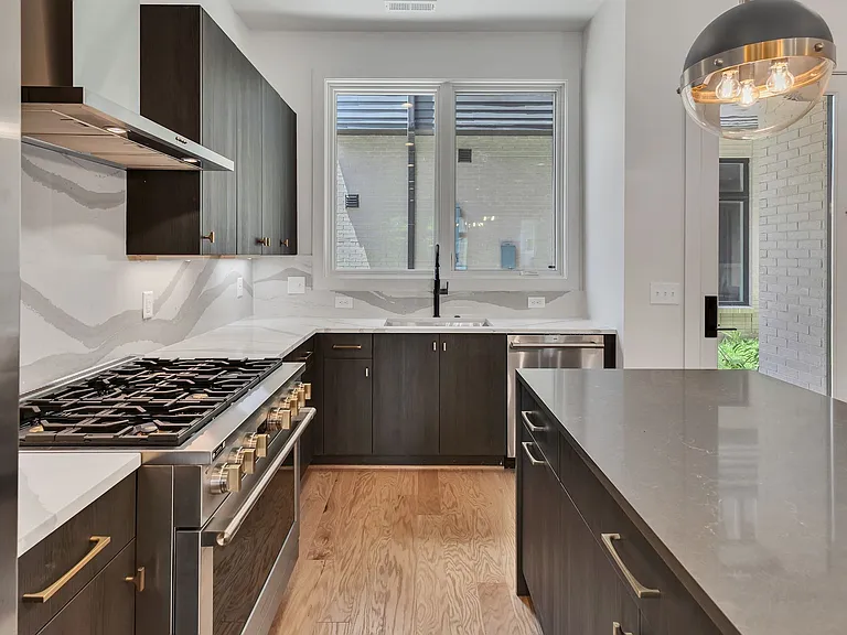 1721 6th Ave N #3 — Photo 9