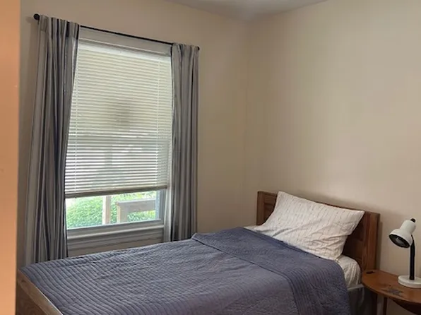 5030 Iroquois St #1, College Park, MD 20740