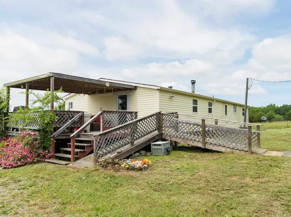 470 New Hope Church Rd, Enoree, SC 29335