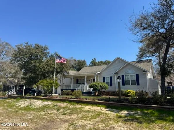 144 NW 11th Street, Oak Island, NC 28465