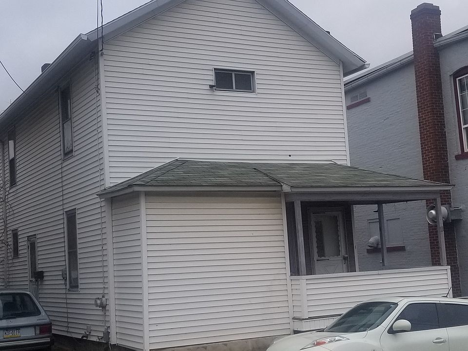 1st image of 13 Hillside Ave