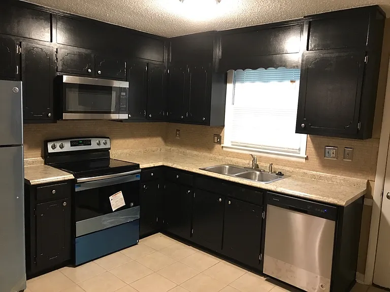 1008 Antietam Rd SE — Photo 6