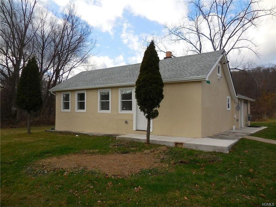 1st image of 11 Chalefs Ln