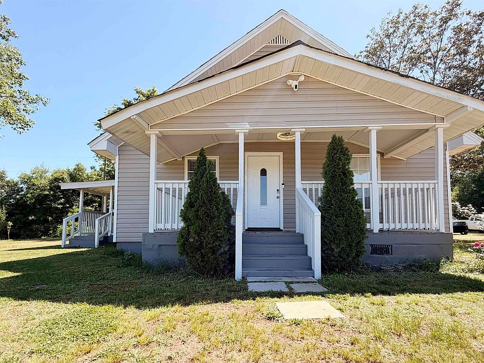 1st image of 358 Finley Rd