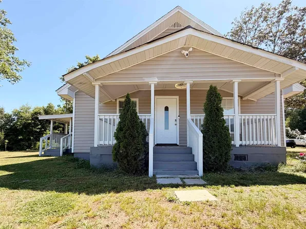 358 Finley Rd, Easley, SC 29642