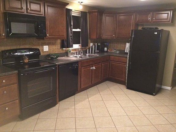 4th image of 11430 Lyncross Dr