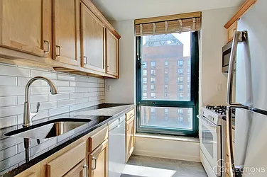 Rented by City Connections Realty