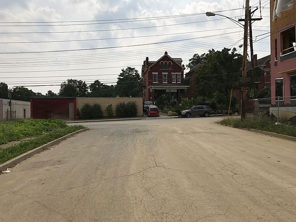 5th image of 1526 Gilpin Ave