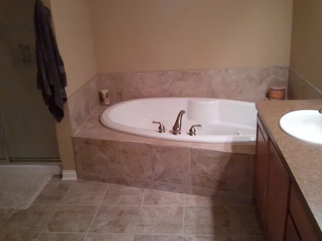 1939 N Waterville Rd #4 — Photo 15