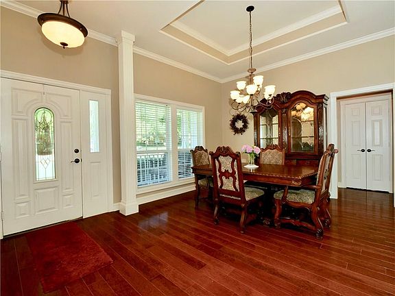 4th image of 15410 Richmar Cir