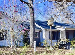 455 Laurel Oak Dr, Cornelia, GA 30531