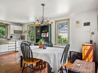 14 Academy Hl, Newcastle, ME 04553