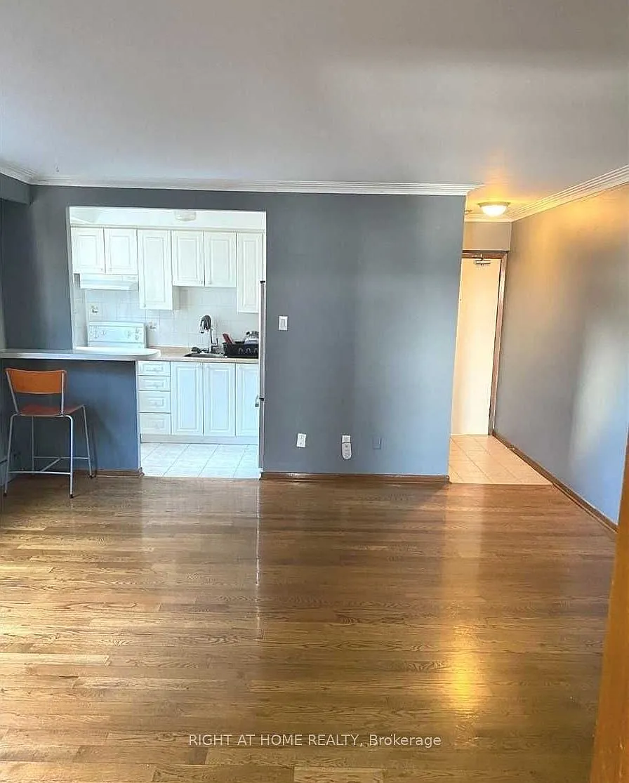 1 bed, $1,699 — Photo 4