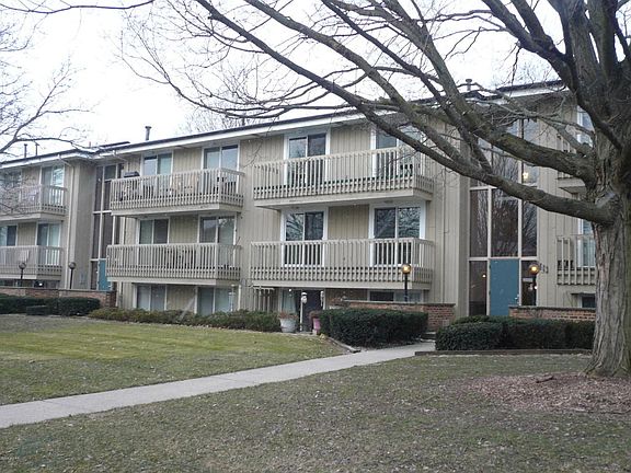 2nd image of 2603 Ridgecroft Dr SE APT 102