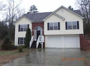 4010 Wedgewood Dr, Monroe, GA 30656
