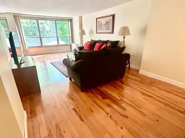 1001 City Ave Unit Ec204, Wynnewood, PA 19096