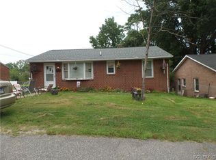 414 Hillcrest Ave, Colonial Heights, VA 23834