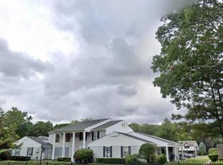 5B Williamsburg Ct #5B, Ridge, NY 11961