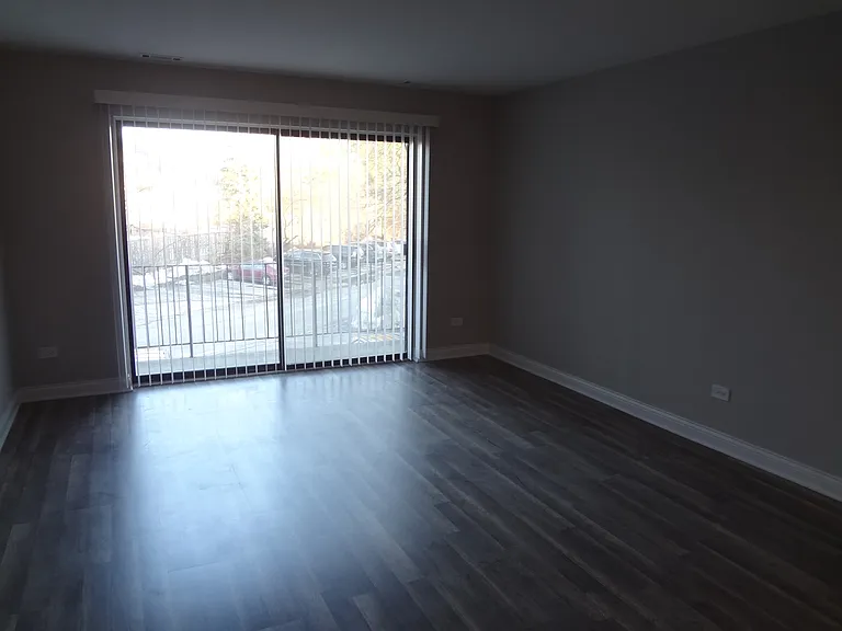 1104 Castilian Ct #210 — Photo 7