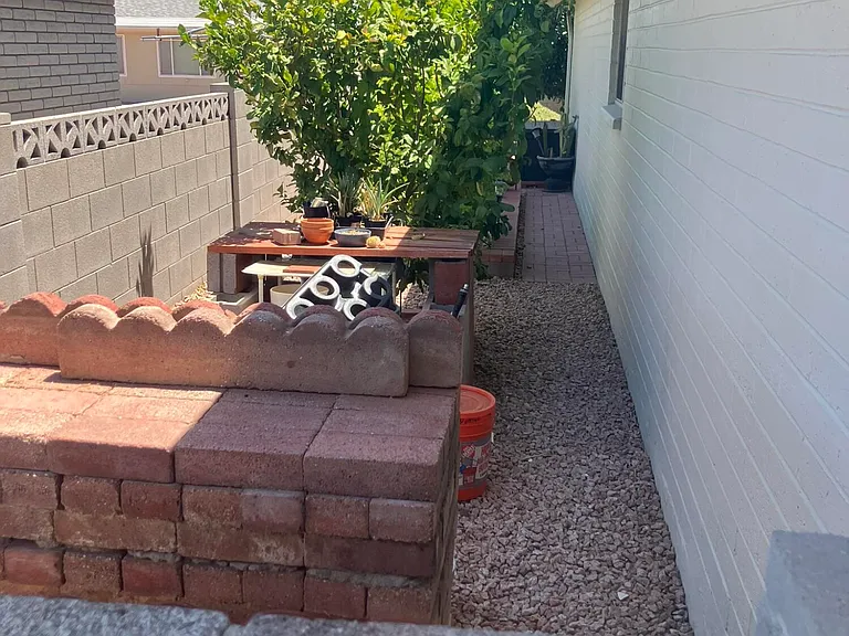 4143 E Crescent Ave — Photo 28