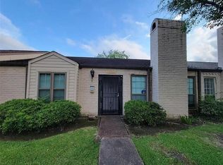 10824 Bexley Dr, Houston, TX 77099
