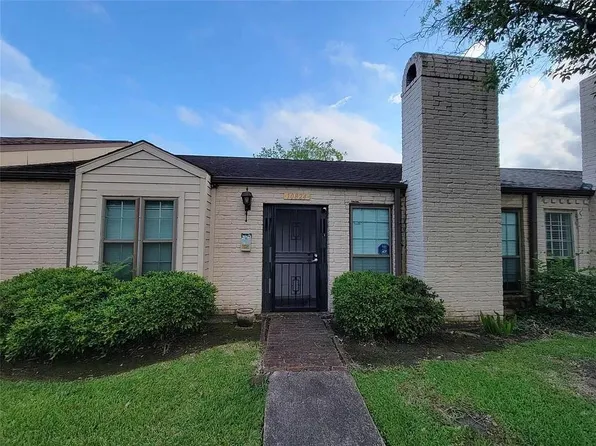 10824 Bexley Dr, Houston, TX 77099