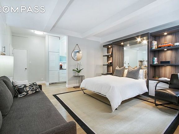 3rd image of 140 7th Ave APT 1C