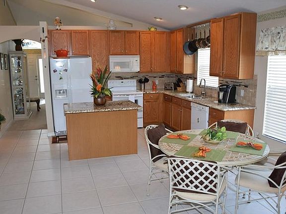 5th image of 11631 Heritage Point Dr