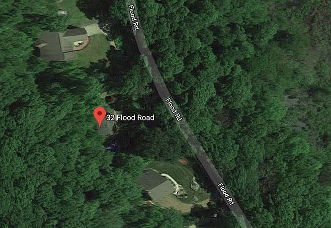 2nd image of 32 Flood Rd