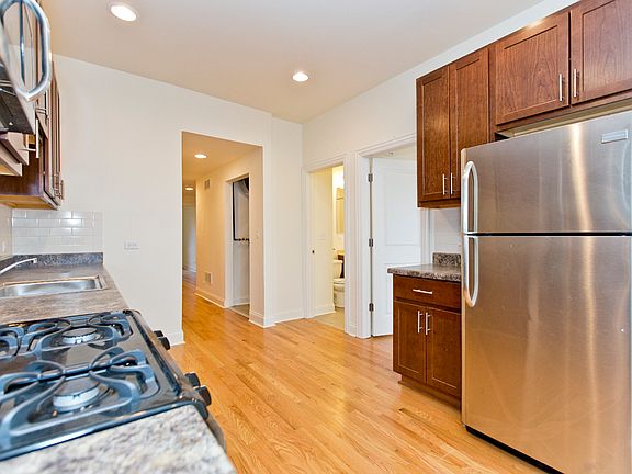 4th image of 901 W Agatite Ave #9073