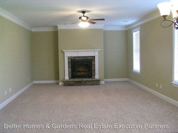 4th image of 340 Brentford Ave