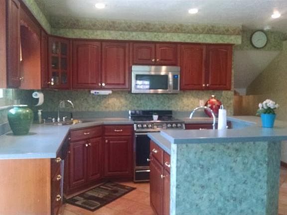 3rd image of 4385 Squaw Valley Dr