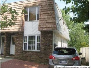 60 Ocean Rd, Staten Island, NY 10308