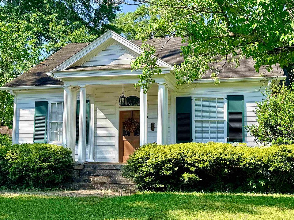 1st image of 509 Fort Dale Rd