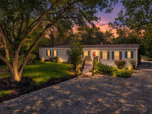 258 Quail Ridge Dr, Kyle, TX 78640