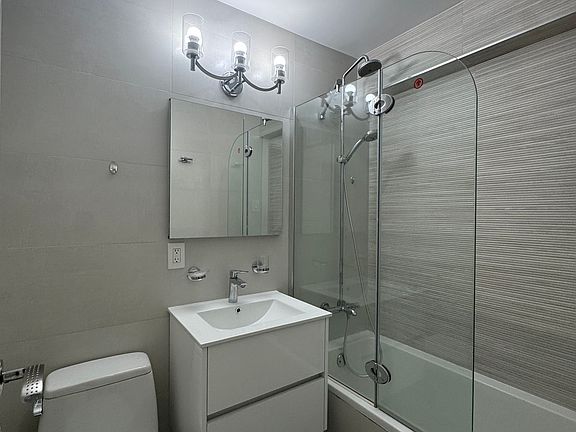 5th image of 601 Surf Ave APT 3K