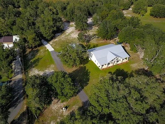 2nd image of 9203 W Emerald Oaks Dr