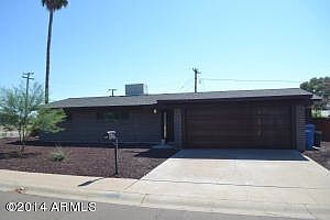 1st image of 1039 E Manzanita Dr
