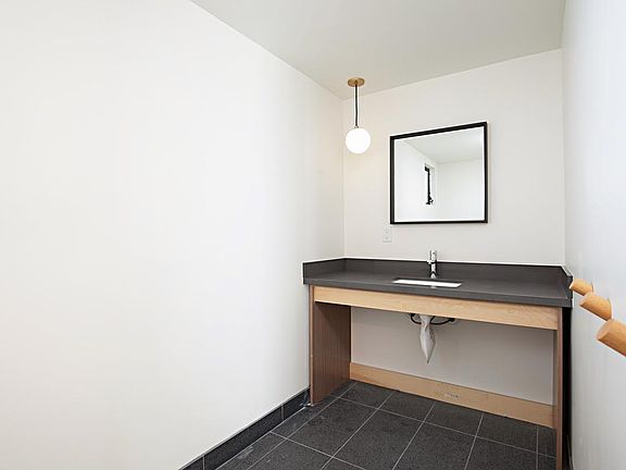 2nd image of 4136 30th St #403